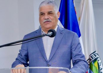 Miguel Vargas advierte sobre peligro de censura y violación a libertad de prensa