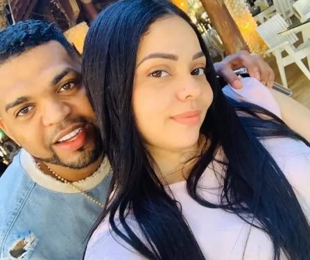 El Mayor Clásico y su esposa buscan ayuda de profesionales tras puñaladas