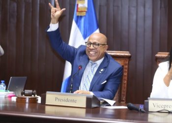 Diputados convierten en ley proyecto que reconoce el lenguaje de señas en el país