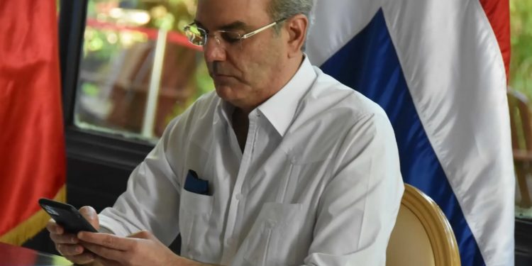 Decreto: Abinader ordena extradición de dominicano a España