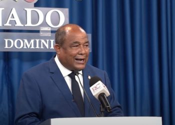 Senador de Montecristi renunciará a su inmunidad tras supuesta estafa visas para Parada Dominicana de El Bronx