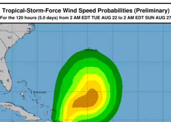 La tormenta Franklin se desplaza a 5 km/h y el acumulado de lluvia alcanzaría hasta 15 pulgadas