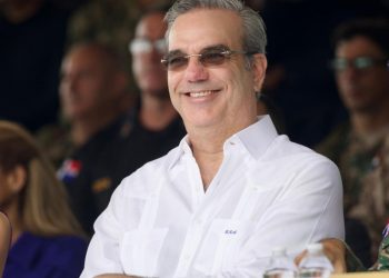 Presidente Abinader encabezará desfile militar por 160 aniversario de la restauración dominicana