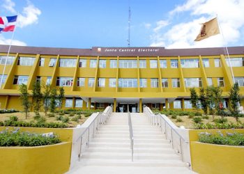 JCE insta a funcionarios a observar los límites de la Ley Electoral