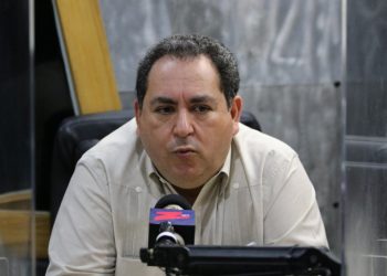 Director del SNS llama al entendimiento entre Colegio Médico y las ARS