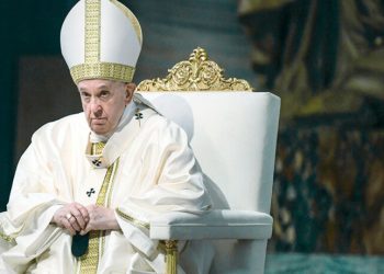 El Papa deplora muertes de personas en Mar Mediterráneo