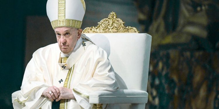 El Papa deplora muertes de personas en Mar Mediterráneo