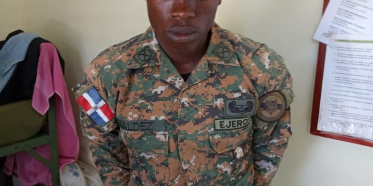 Apresan a haitiano que se hizo pasar por militar del Ejército Dominicano
