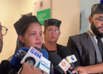 Jueza se reserva fallo de medida de coerción contra dueños de Vidal Plast