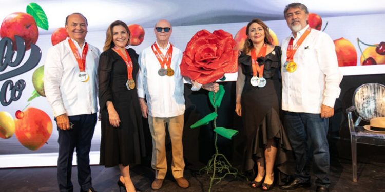 RH Mejía & Co. conmemora sus 30 años