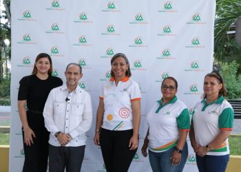 Cooperativa La Altagracia realizó su primera feria de emprendedores en el parque Duarte