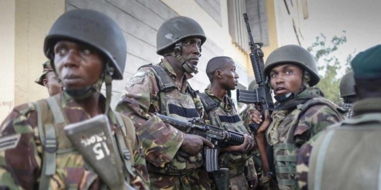 Envío de fuerza policial a Haití en pausa: corte de Kenia extiende orden que frena la misión