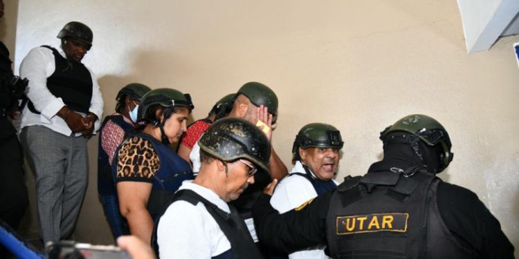 Imponen 18 meses de prisión preventiva a imputados de Operación Búho por fraude en Coop-Herrera