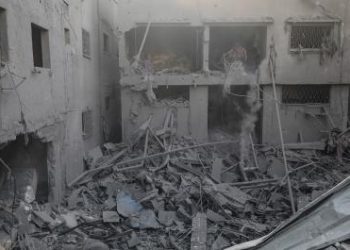 Suben a 1.300 los muertos en Israel y a 1.354 los palestinas en Gaza