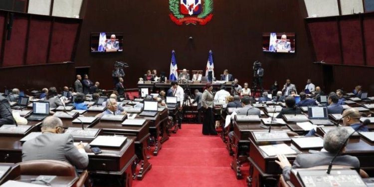 Congreso Nacional no ha tocado ni revisado el Presupuesto 2024, a pesar de que se depositó hace un mes