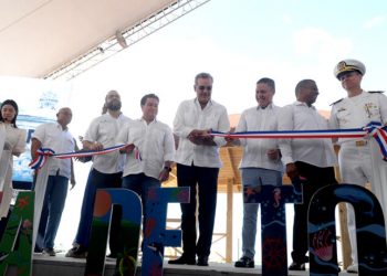 Presidente inaugura el muelle Cabeza de Toro