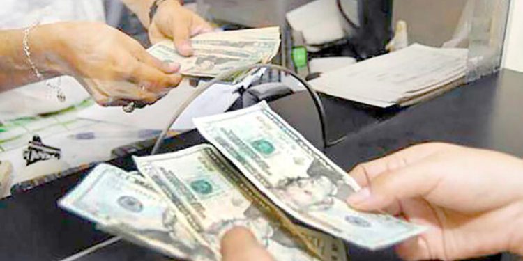 Dólar a RD$60.25 y petróleo a US$81.50 en Presupuesto 2024