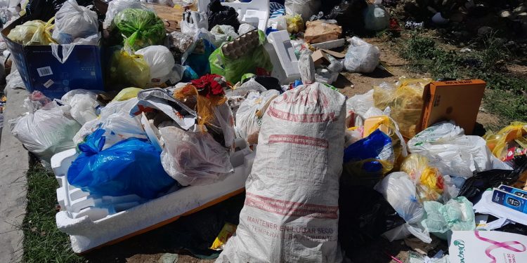 Ulises Rodríguez denuncia autoridades del ayuntamiento de Santiago abandona a los barrios