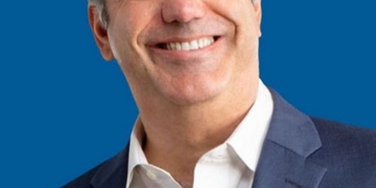 Encuesta Gallup: 56.3% de los encuestados respaldan repostulacion de Luis Abinader