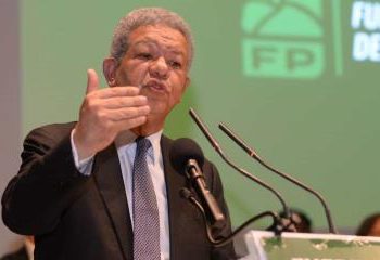 Leonel Fernández no quiere que hablen del pasado