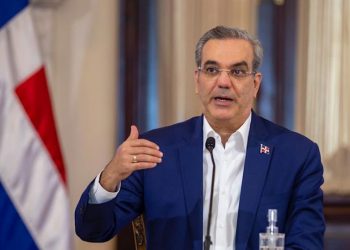 Abinader crea Comisión de Supervisión de Infraestructuras Públicas ante el Cambio Climático