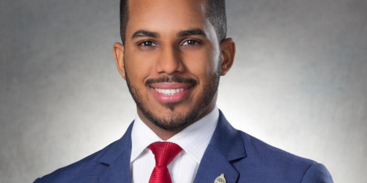 Ministro de de Juventud resalta 120 mil jóvenes serán beneficiados con movilidad estudiantil