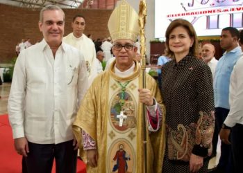 Monseñor Héctor Rafael Rodríguez asumió como arzobispo de Santiago