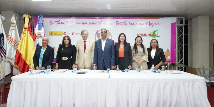 UNMUNDO promueve liderazgo político de las mujeres con apoyo de AECID Santo Domingo.