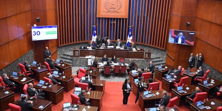 Senado aprueba en primera lectura presupuesto para el 2024