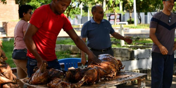 ¡Arrancó el conteo regresivo!, la capital se alista para celebrar la Nochebuena