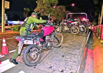 Digesett montó anoche un intenso operativo de fiscalización en la capital