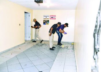 Dos de tres abatidos ayer por la Policía eran de la Armada