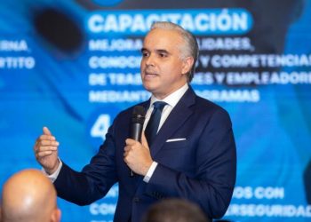 Modificación del Código Laboral avanza en sus negociaciones