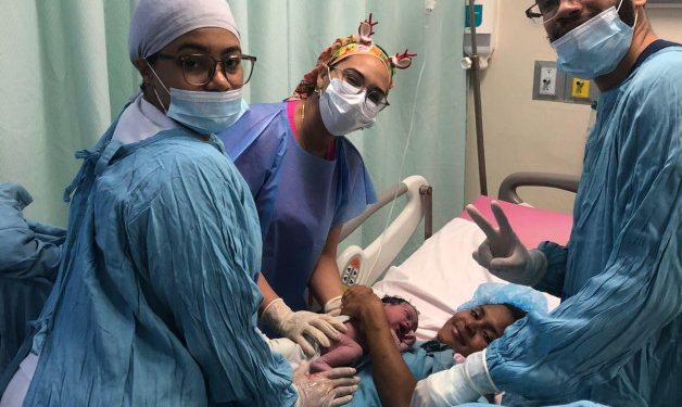 ¡Es una niña! Maternidad de la Altagracia anuncia el nacimiento del primer bebé del año