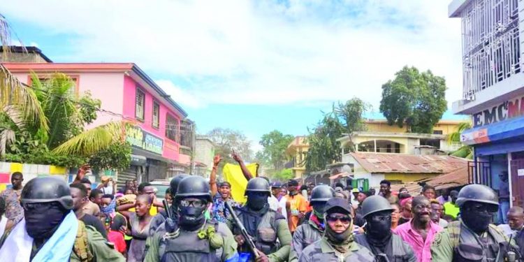 La policía de Haití y las BSAP se enfrentan a tiros en Juana Méndez