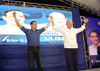 Suárez apoya a Ulises; “llegó el momento de grandes concertaciones por Santiago”, afirma Rodríguez