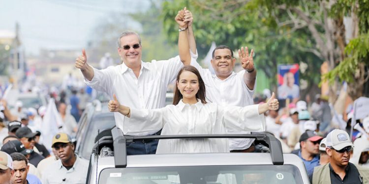 Oficialismo y oposición batallan con 3 frentes por los votos de febrero
