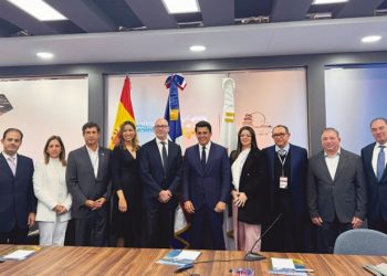 Presentan en Fitur Madrid-2024 a Santiago como destino turístico