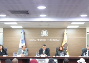 JCE solicita a suspensión de docencia desde el viernes 16 hasta lunes 19 por elecciones