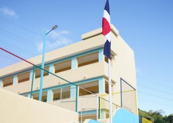 Minerd autoriza suspensión de docencia solo en planteles seleccionados como colegios electorales