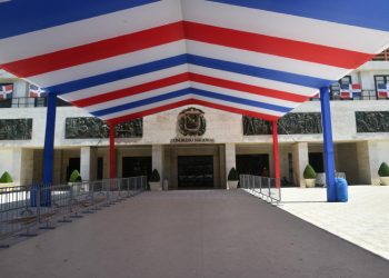 Casi todo listo en el Congreso para recibir al Presidente