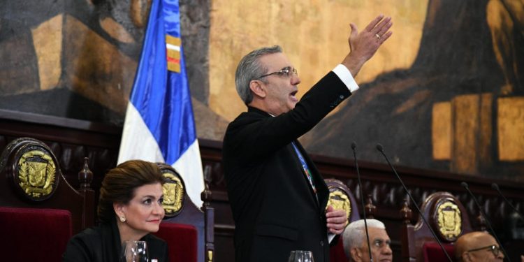 Presidente Abinader: Faltan más de 278 obras por concluir