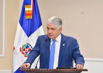 Eduardo Estrella vaticina triunfo de Ulises Rodríguez para mejoría de Santiago