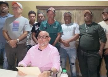 Renuncia presidente de la Fuerza del Pueblo en La Canela; también otros dirigentes y miembros