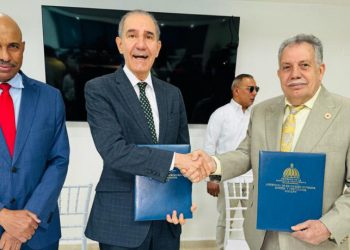 Mescyt ofrecerá becas a miembros de la Cruz Roja Dominicana