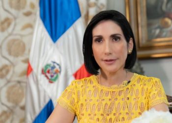 Raquel Arbaje dice sobre afectados en Salcedo que si hay que trasladarlos fuera del país se hará