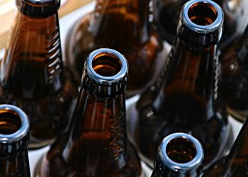 11 menores intoxicados por consumo de alcohol en últimas 24 horas, según el COE