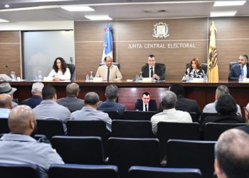 JCE otorga 48 horas a partidos para hacer reparos de alianzas