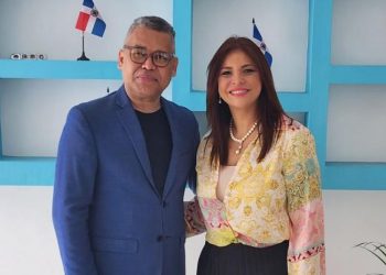 Nikauly de la Mota será la candidata vicepresidencial de Carlos Peña