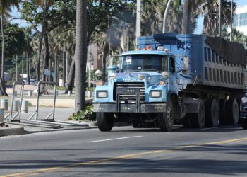 Intrant prohíbe circulación vehículos de carga durante asueto de Semana Santa 2024